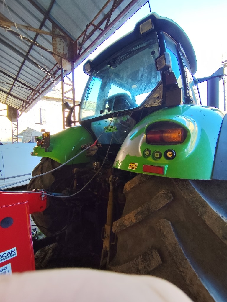 Tracteur DEUTZ FAHR AGROTRON M 650 PL - photo slide 3
