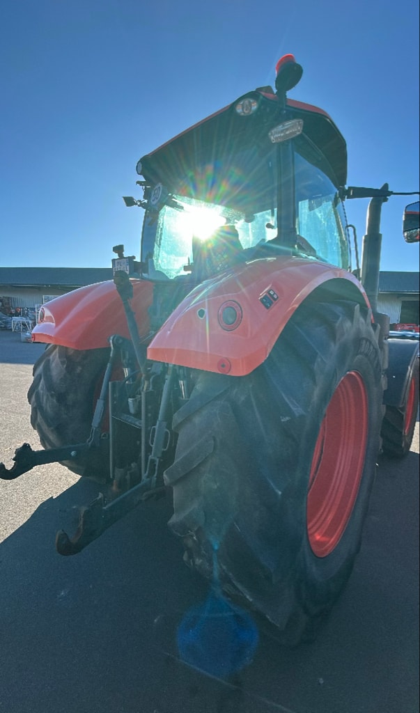 Tracteur KUBOTA M6121 - photo slide 4