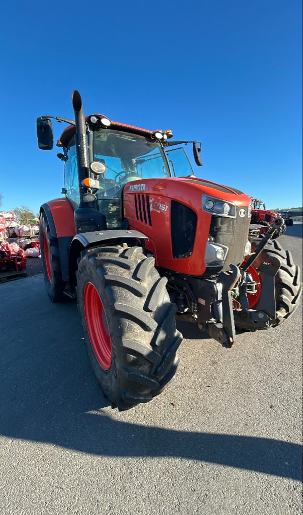 Tracteur chargeur KUBOTA M7151 premium - photo slide 2
