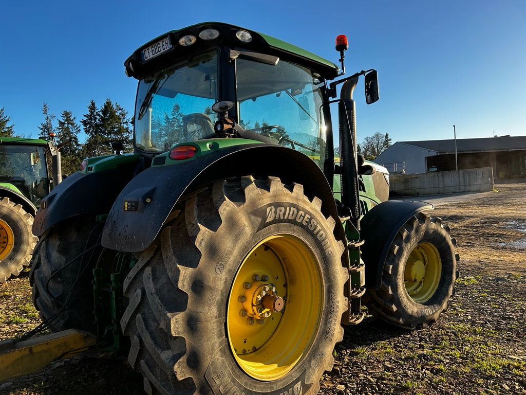 Tracteur JOHN DEERE 6190R - photo slide 13