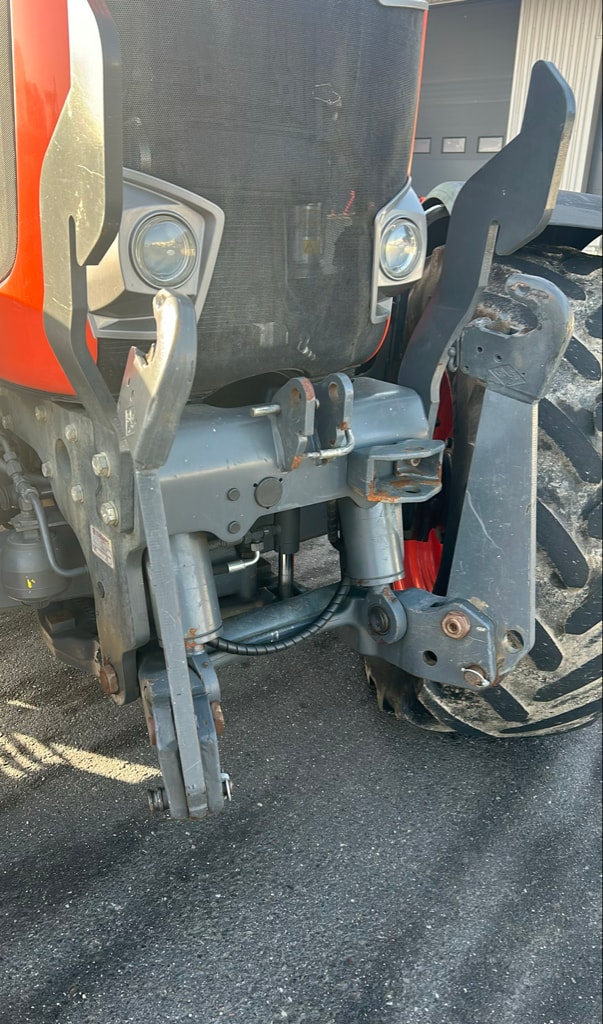 Tracteur chargeur KUBOTA M6121 - photo slide 9