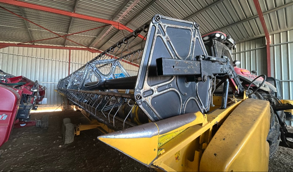 Moissonneuse NEW HOLLAND CR 9080 - photo slide 20