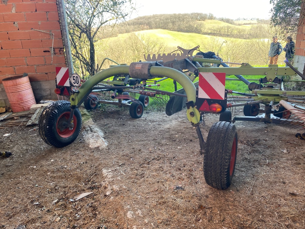 Andaineur CLAAS Liner 2600 - photo slide 6