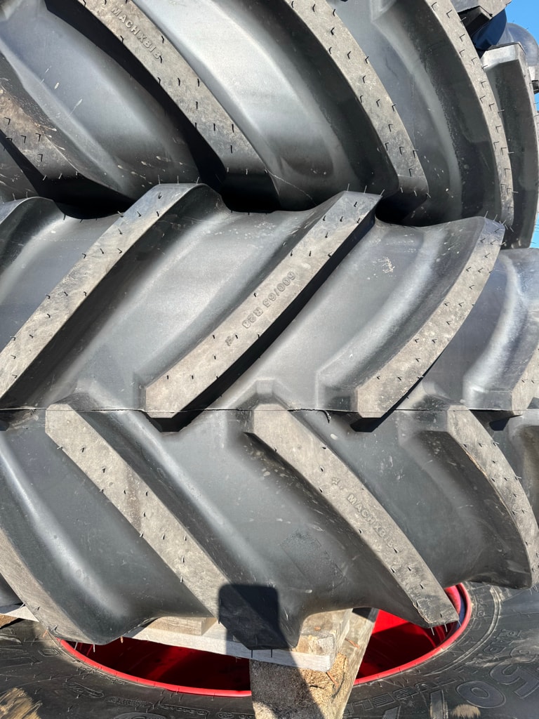 Roues Michelin  650/75R38 - 600/65R28 - photo slide 5