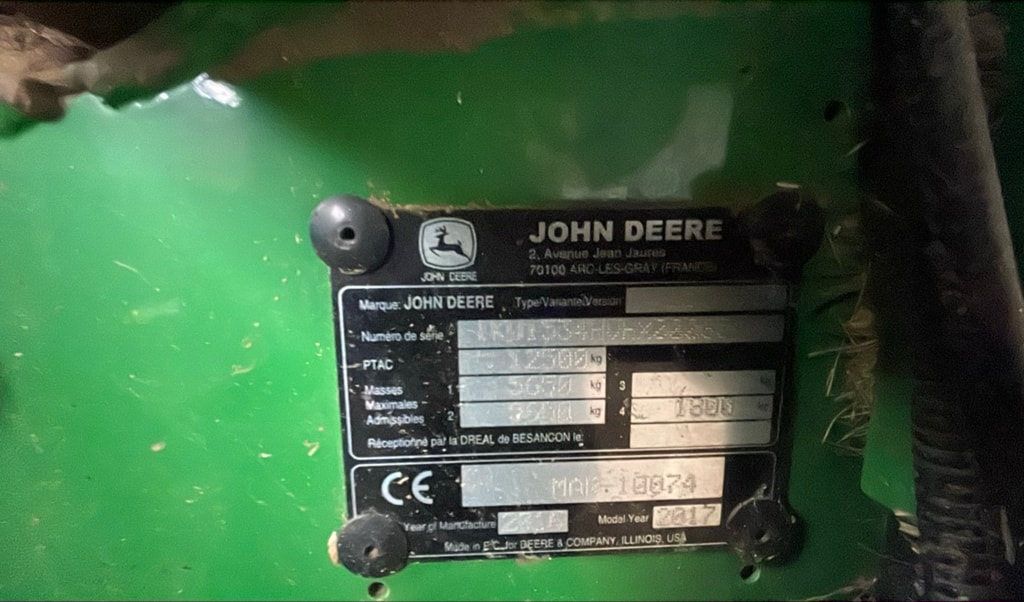 Presse haute densite JOHN DEERE L1534 - photo slide 10