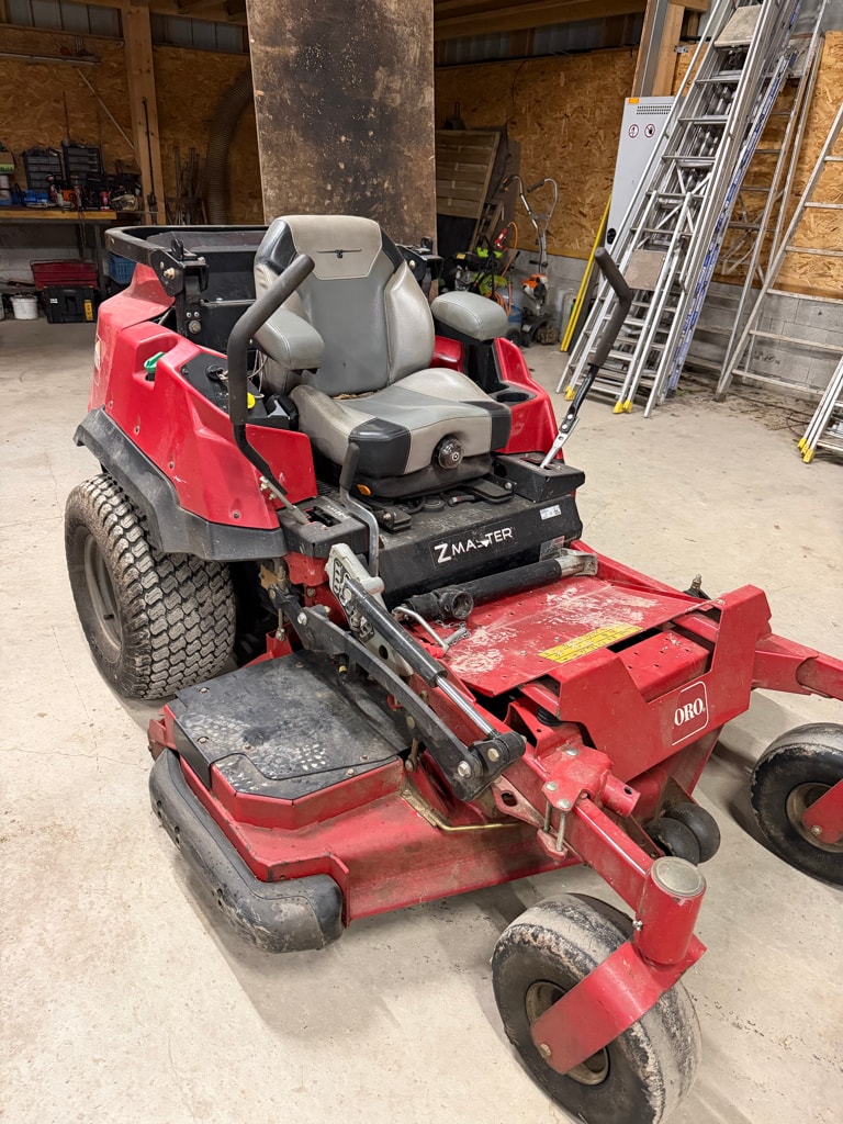 Tondeuse autoportee TORO Z Master 7500 D - photo slide 2