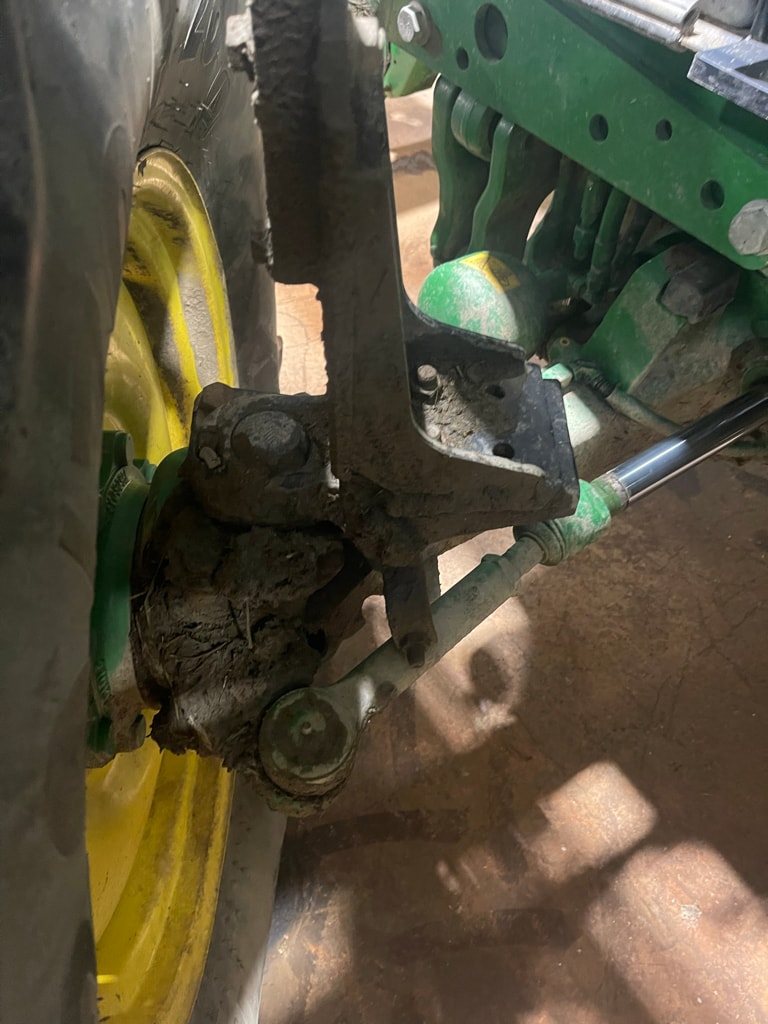 Tracteur chargeur JOHN DEERE 6130M - photo slide 11
