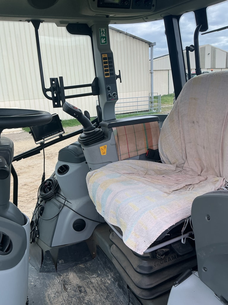 Tracteur chargeur CLAAS ARION 450 - photo slide 7