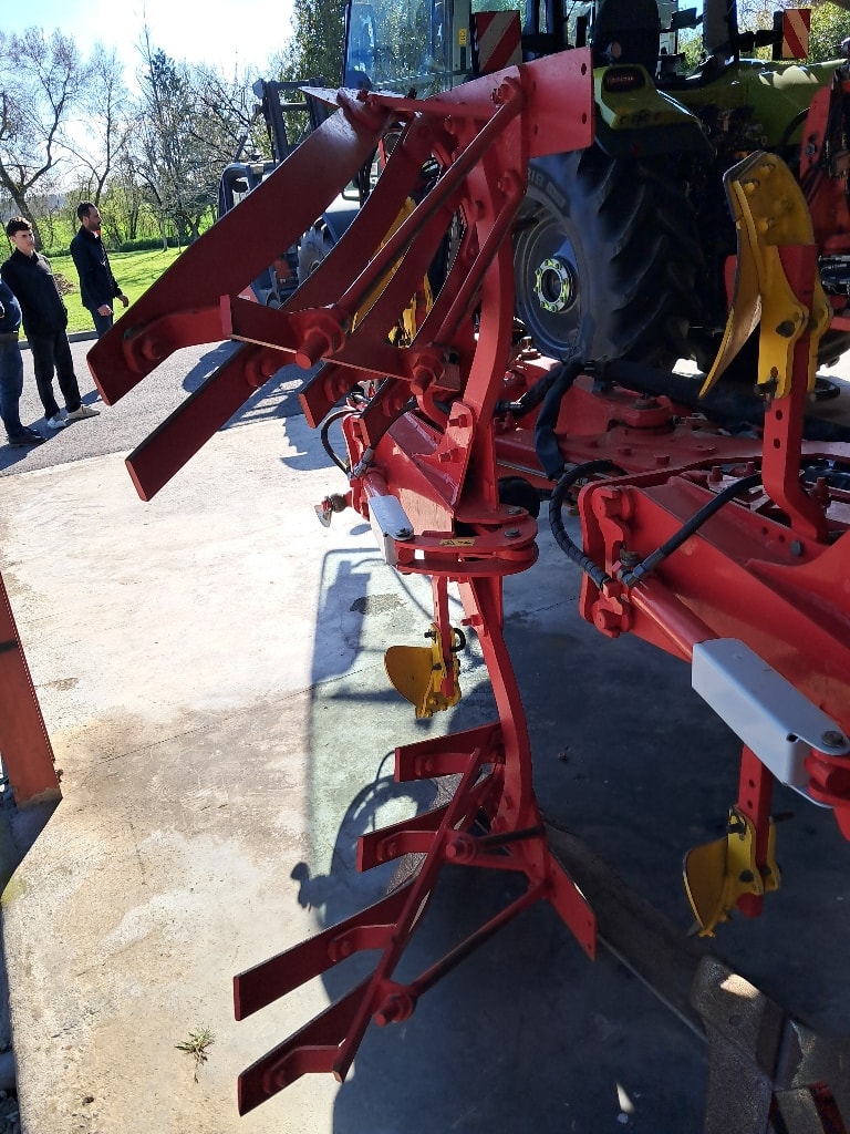 Charrue POTTINGER Servo 35 s plus nova - photo slide 10