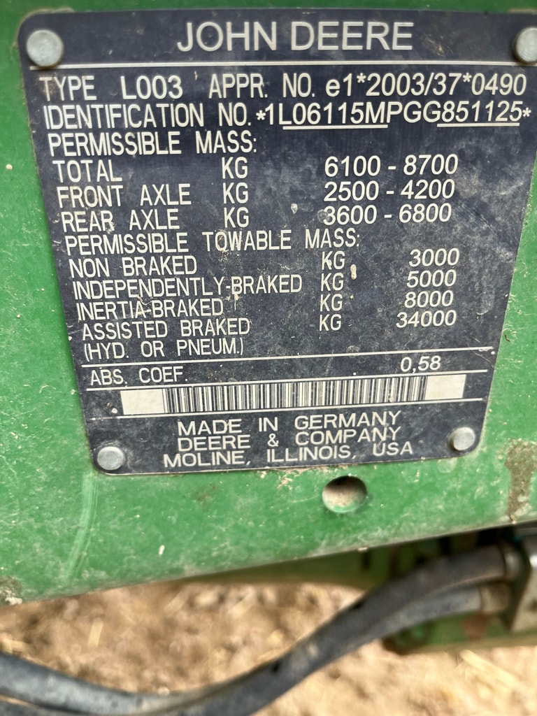 Tracteur chargeur JOHN DEERE 6115M - photo slide 9