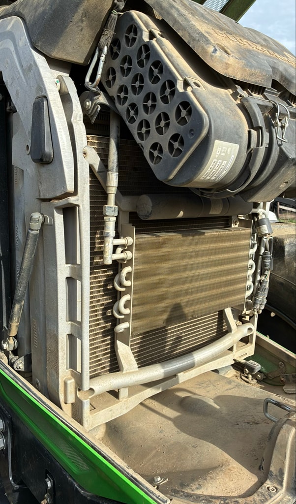 Tracteur DEUTZ FAHR 6185 AGROTRON - photo slide 13