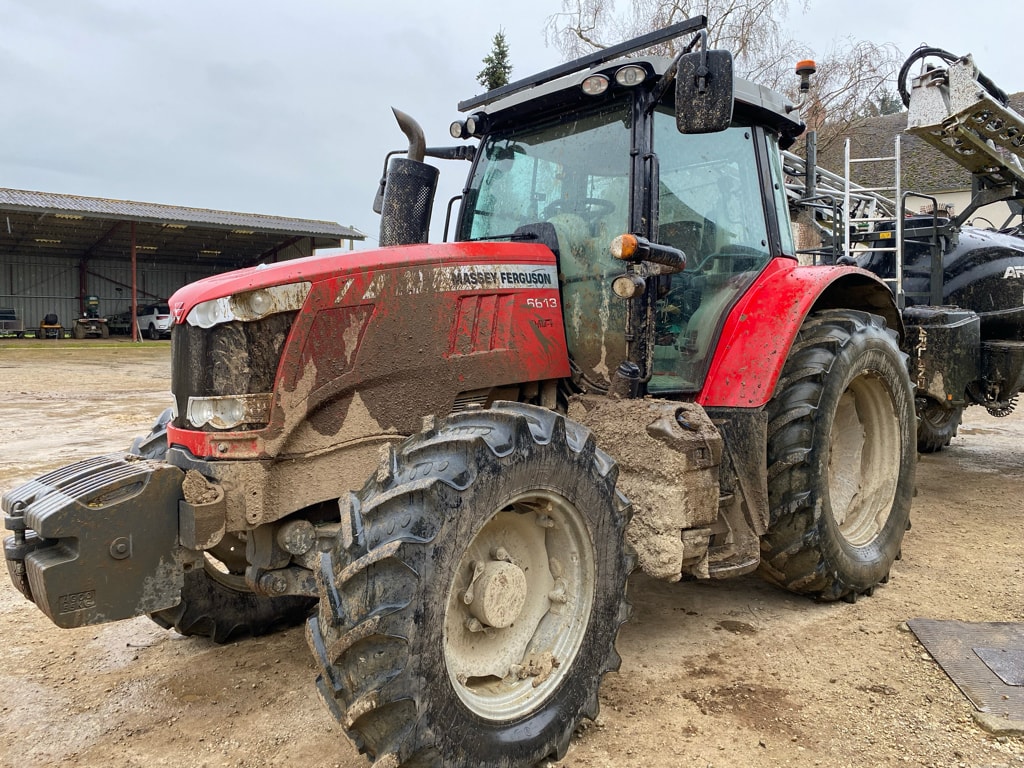 Tracteur MASSEY FERGUSON 6613 DYNA-4 ESSENTIAL - photo slide 2