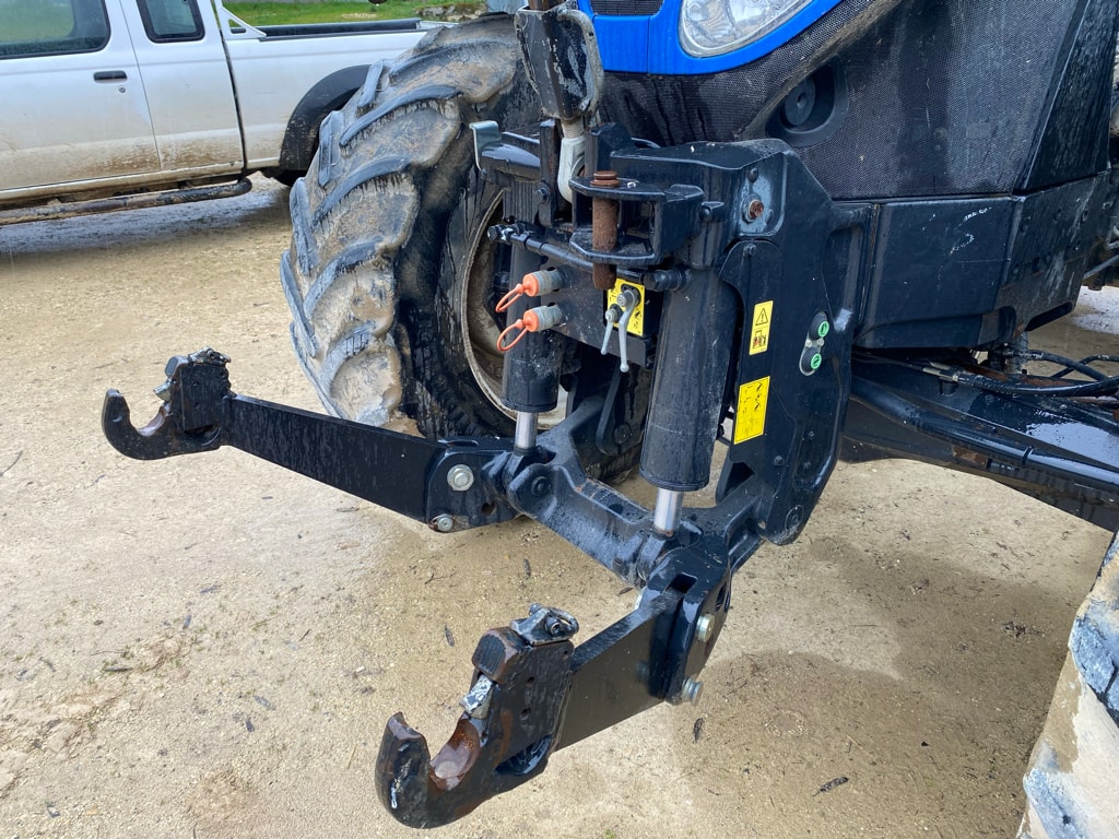 Tracteur NEW HOLLAND T7.220 - photo slide 9