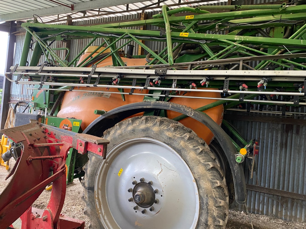 Pulverisateur AMAZONE UX 3200 special - photo slide 4