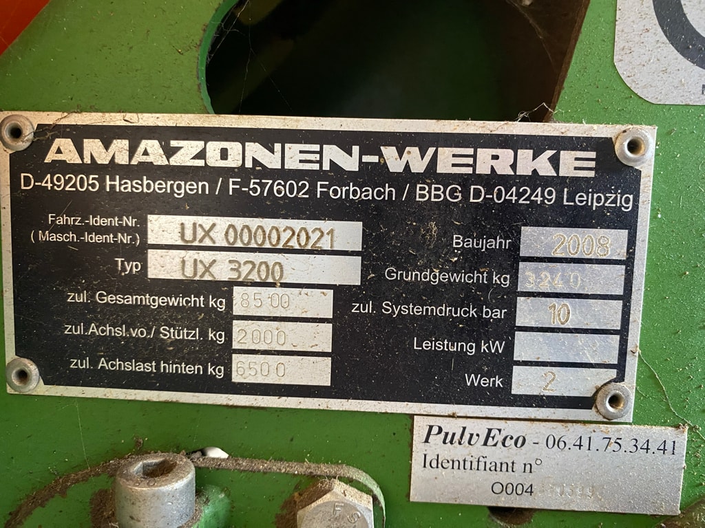 Pulverisateur AMAZONE UX 3200 special - photo slide 6