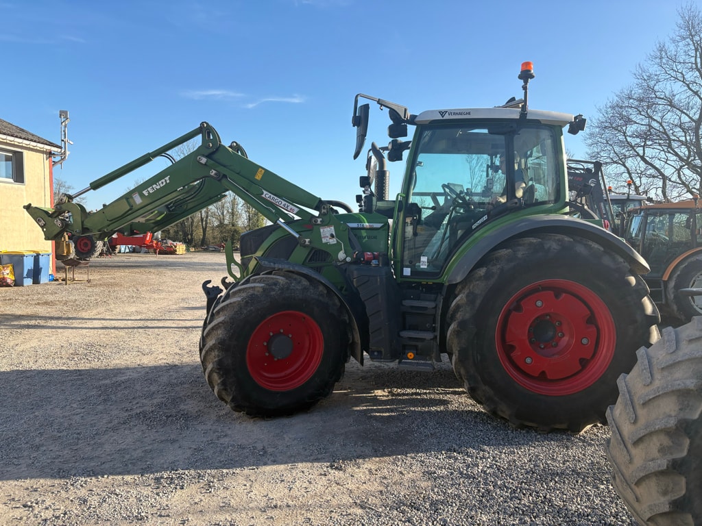 Tracteur FENDT 516 VARIO POWER + - photo slide 1
