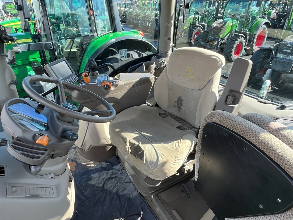 Tracteur JOHN DEERE 6155R - photo slide 14