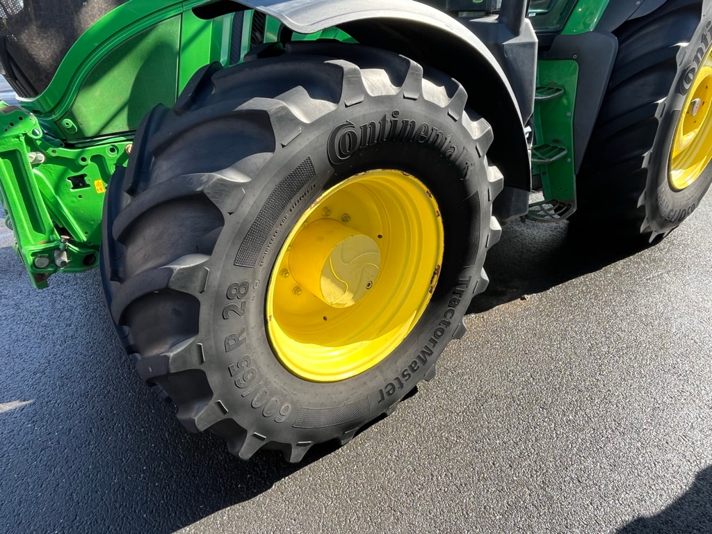 Tracteur JOHN DEERE 6155R - photo slide 7