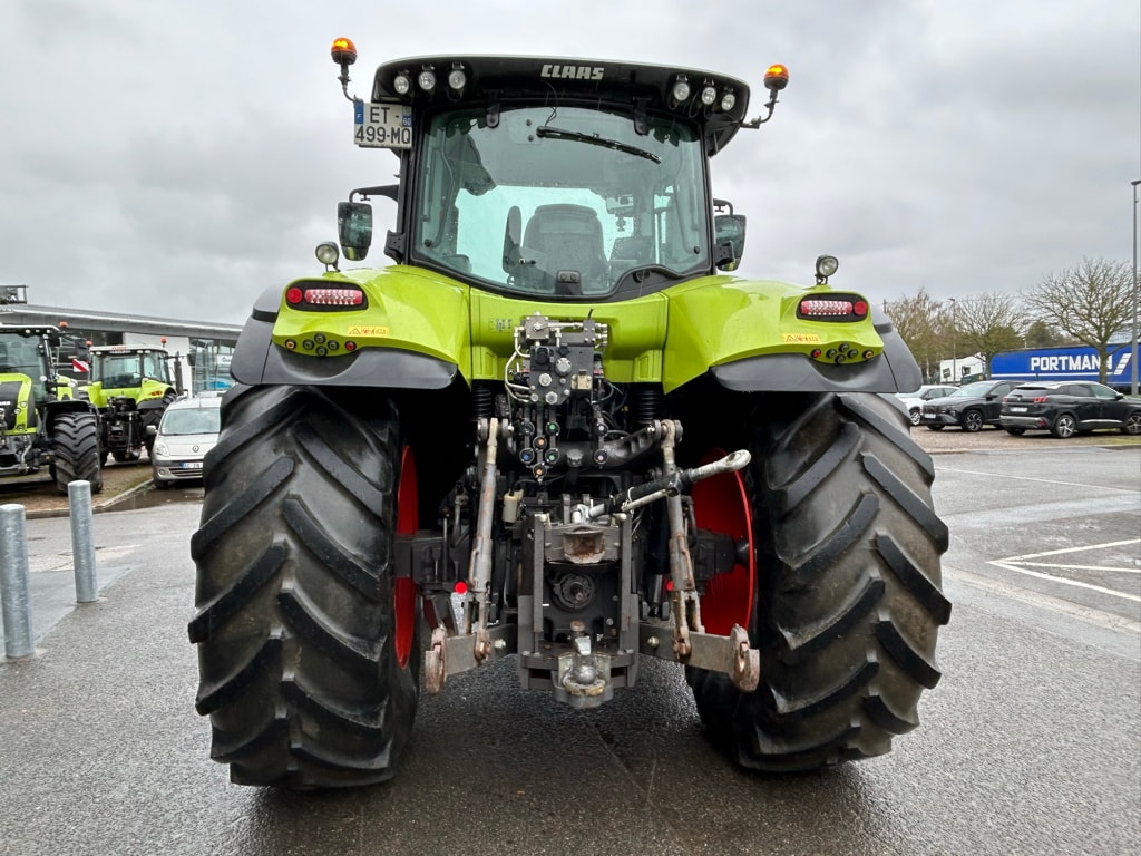 Tracteur CLAAS AXION 830 CMATIC - photo slide 6