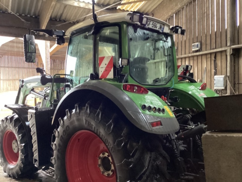 Tracteur FENDT 714 ONE Profi - photo slide 4