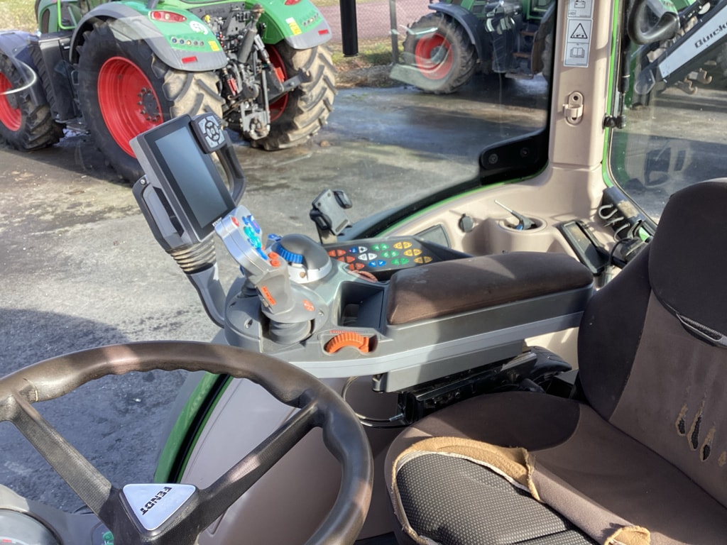 Tracteur FENDT 512 S4 Power - photo slide 9