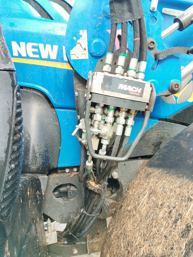 Tracteur NEW HOLLAND T6.175 SW II - photo slide 7