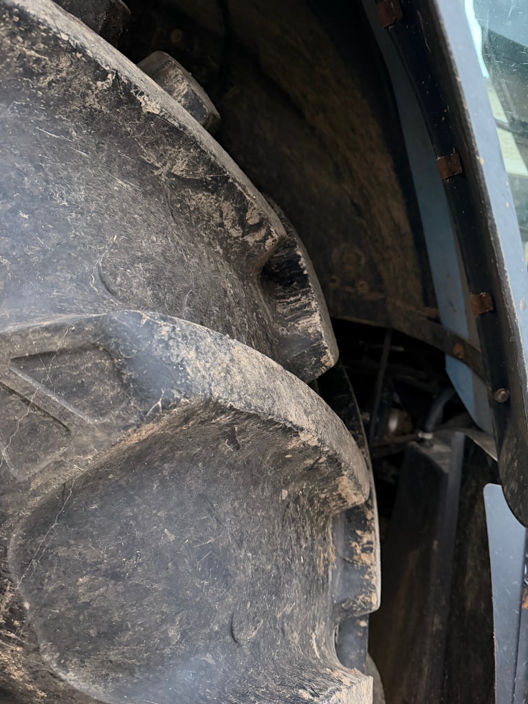 Tracteur NEW HOLLAND TM190 - photo slide 7