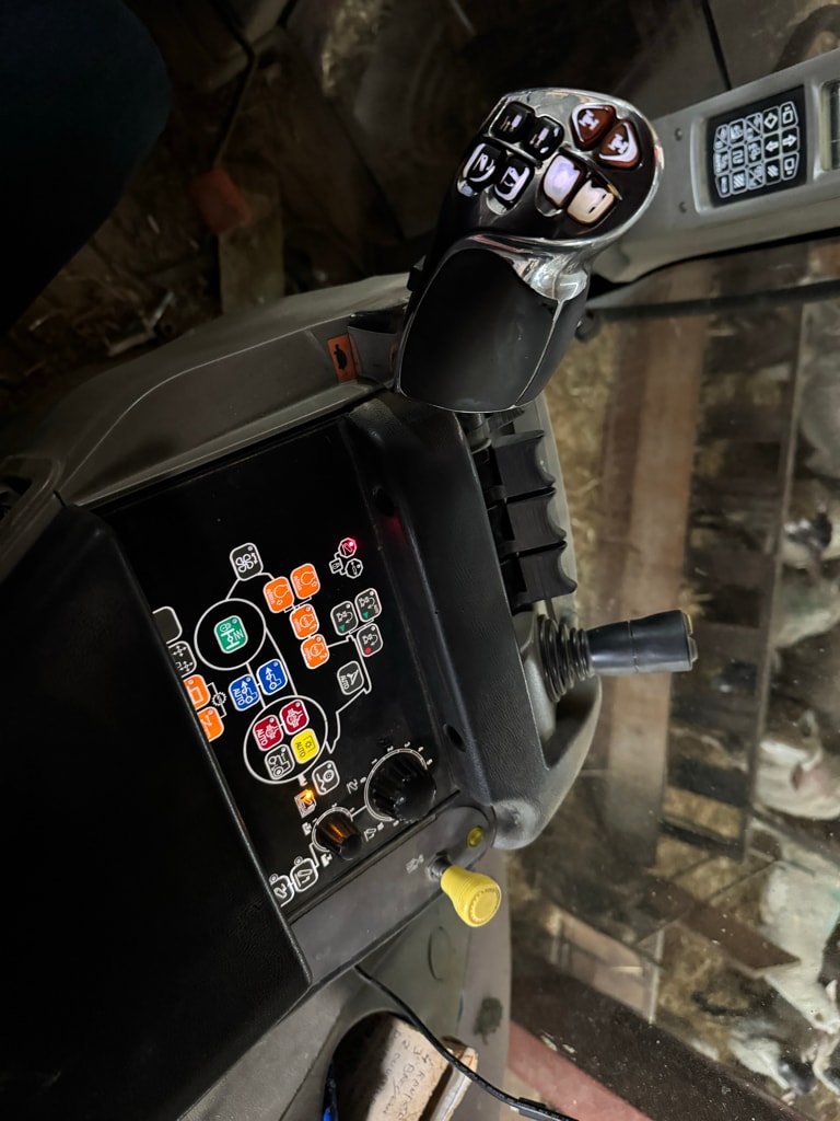 Tracteur CASE IH Puma 160 - photo slide 9
