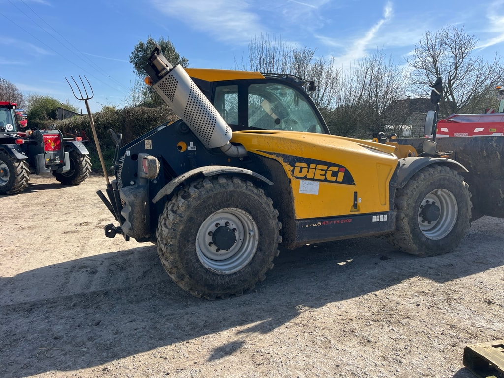 Telescopique DIECI AGRI PLUS 42.7 vs evo2 - photo slide 9