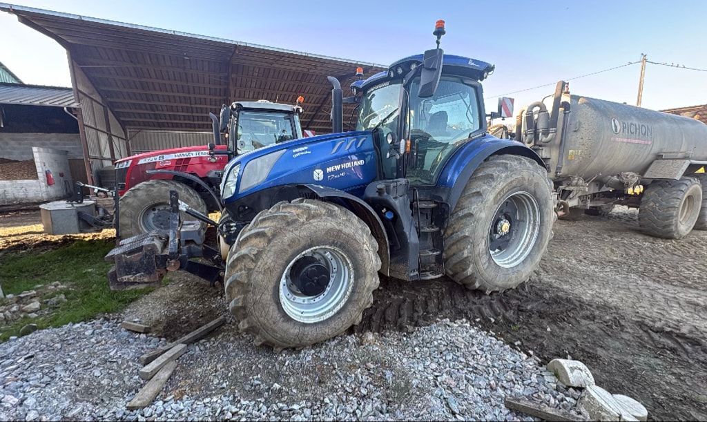 Tracteur NEW HOLLAND T7.315 - photo slide 2