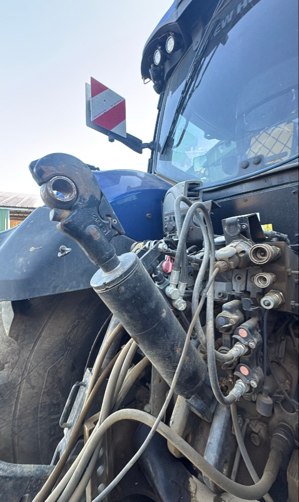Tracteur NEW HOLLAND T7.315 - photo slide 14