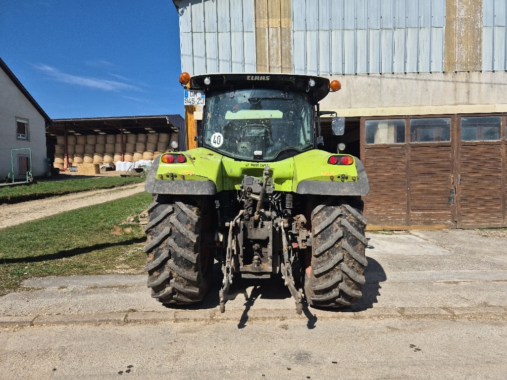 Tracteur CLAAS ARION 520 - photo slide 6
