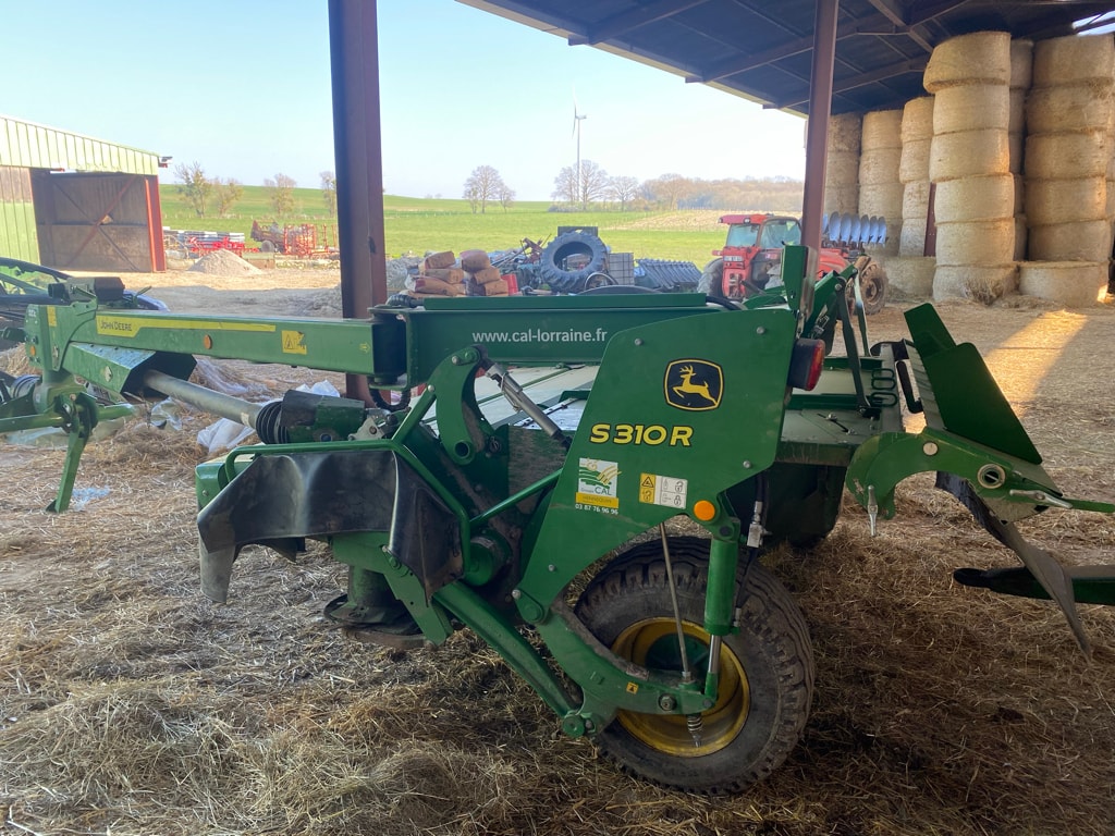 Faucheuse conditionneuse JOHN DEERE S 310 R - photo slide 2