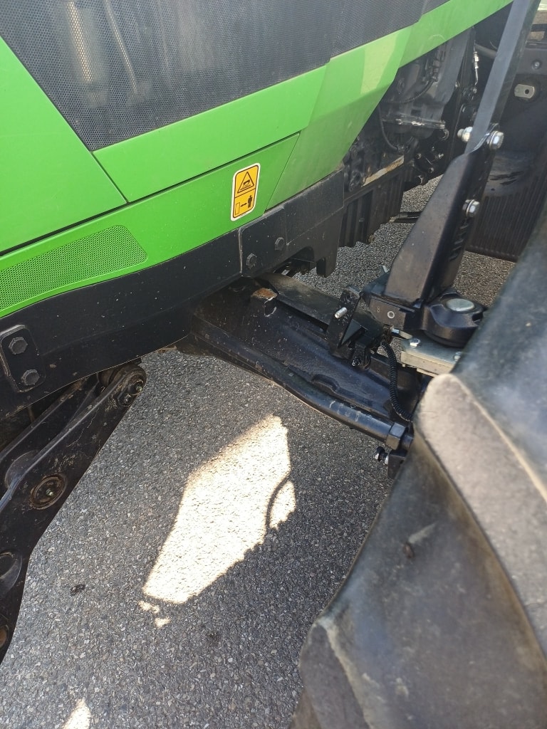 Tracteur DEUTZ FAHR 5100 C - photo slide 13