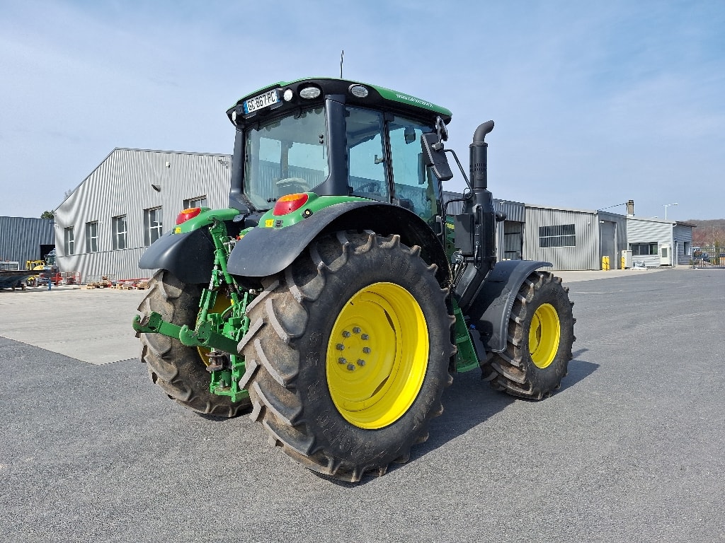 Tracteur JOHN DEERE 6110M - photo slide 4