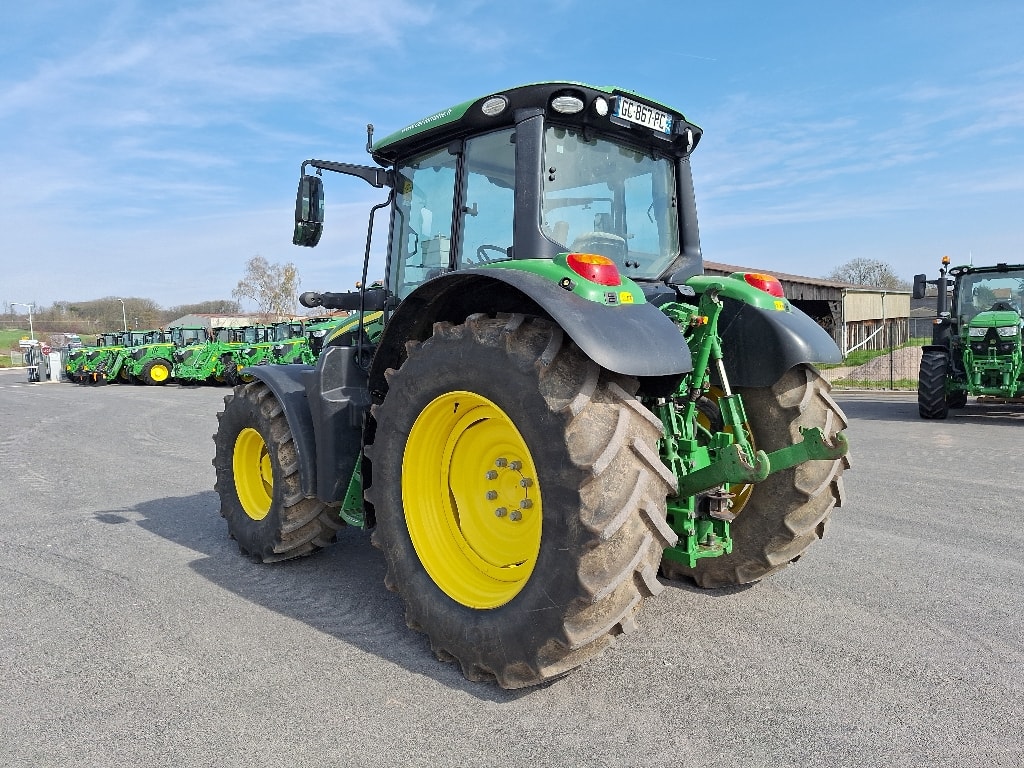 Tracteur JOHN DEERE 6110M - photo slide 3