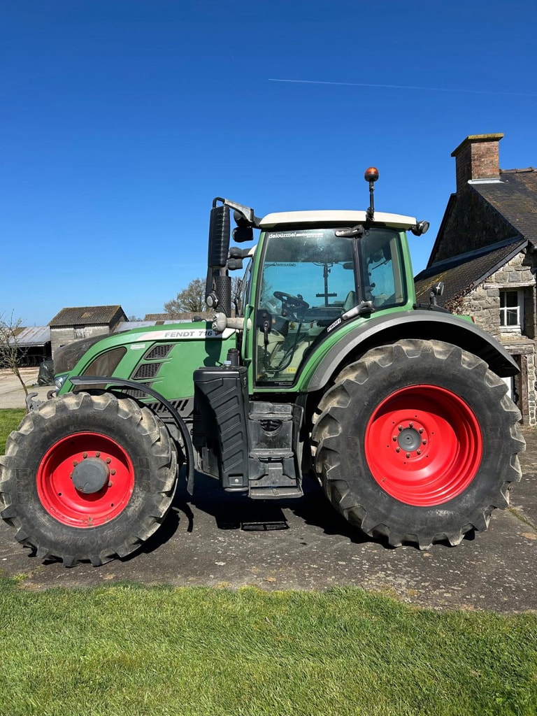 Tracteur FENDT 716 VARIO PROFI - photo slide 10