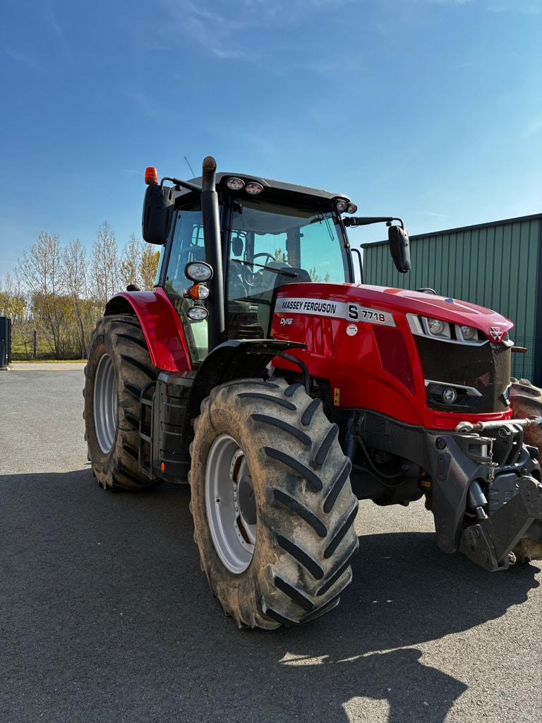 Tracteur MASSEY FERGUSON 7718 S DYNA 6 - photo slide 5