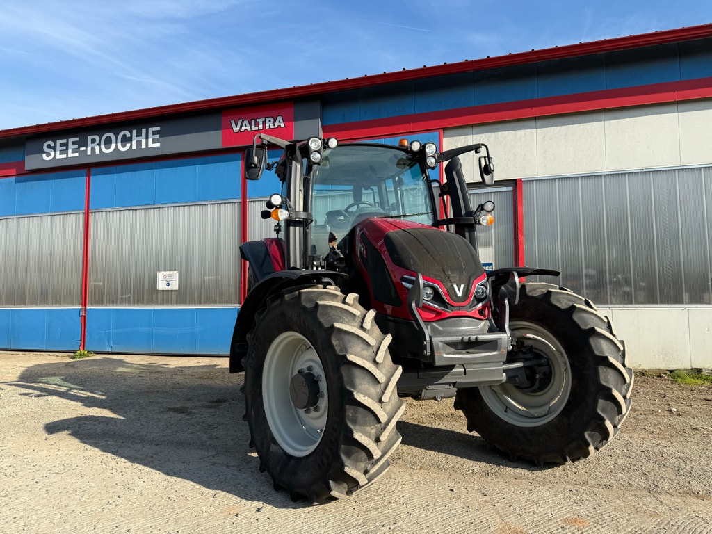 Tracteur VALTRA G115H - photo slide 2