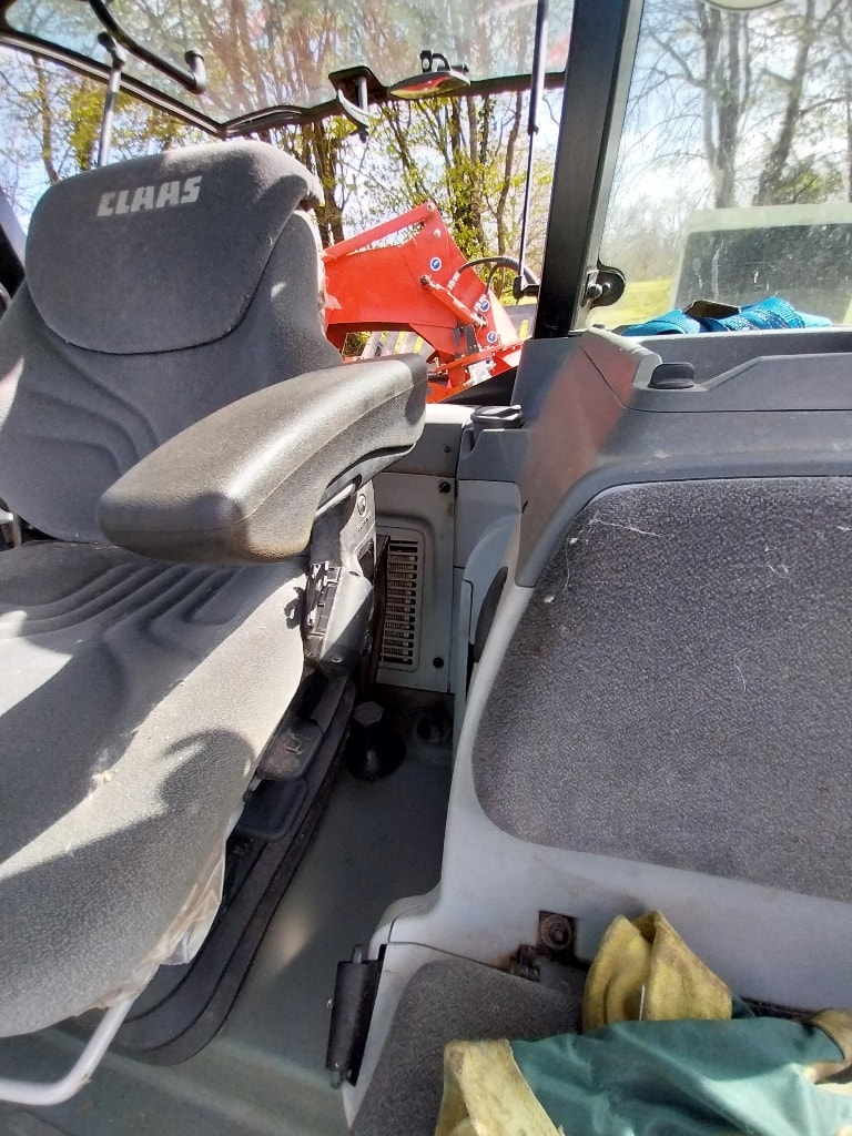 Tracteur chargeur CLAAS ARION 430 - photo slide 8