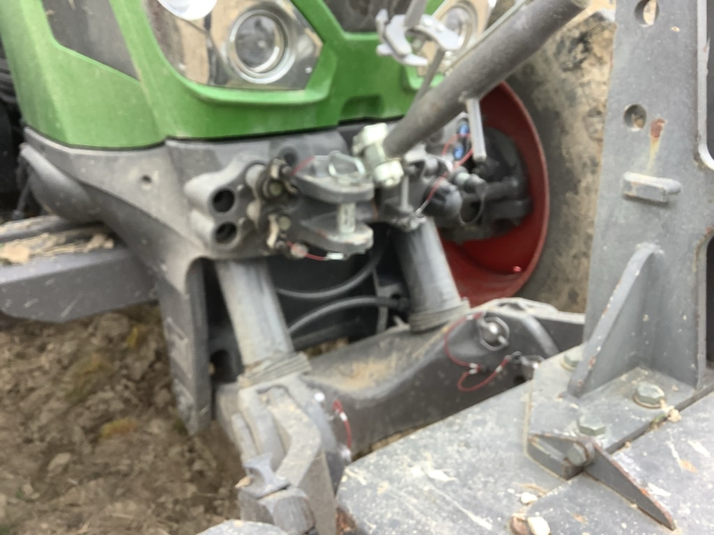 Tracteur FENDT 828 VARIO PROFI + - photo slide 9