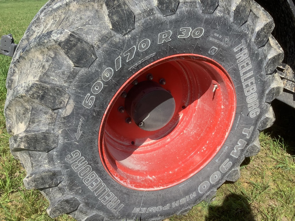Tracteur FENDT 828 VARIO PROFI + - photo slide 11