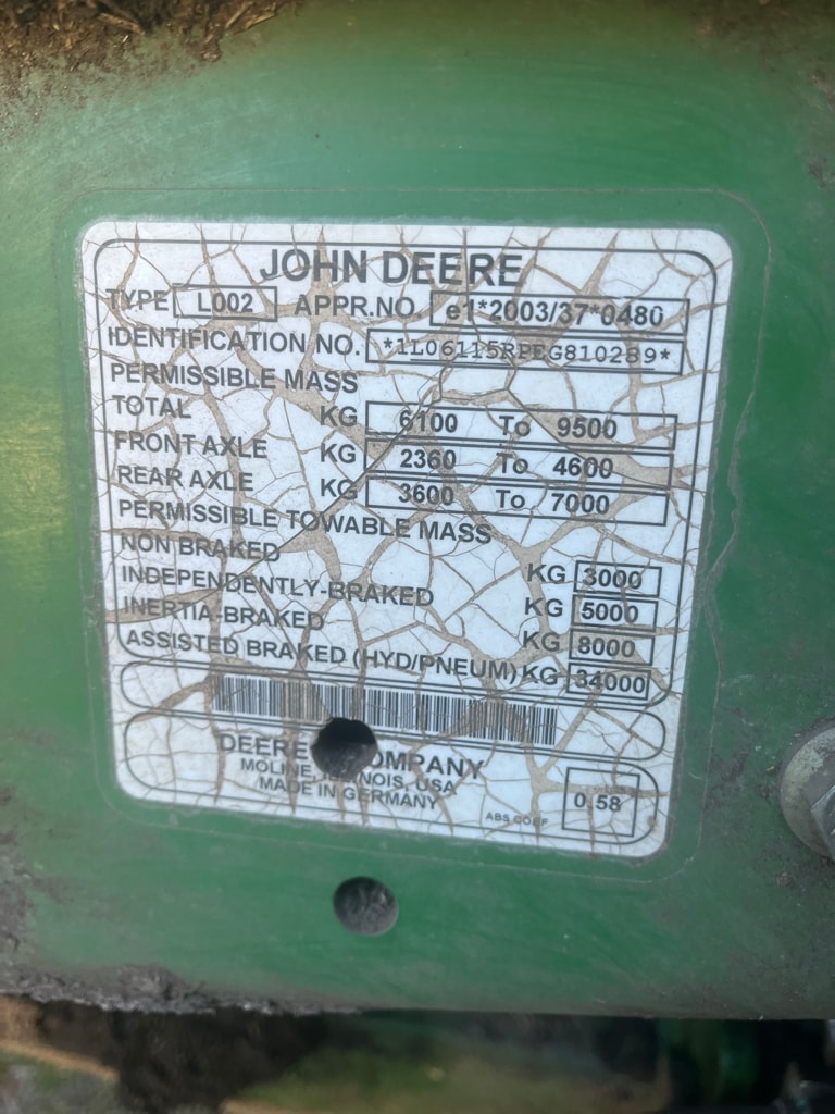 Tracteur chargeur JOHN DEERE 6115 R - photo slide 17