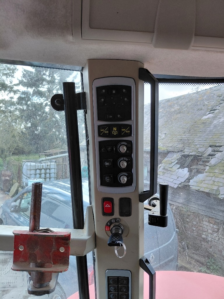 Tracteur MASSEY FERGUSON 7616 DYNA-6 EFFICIENT - photo slide 7