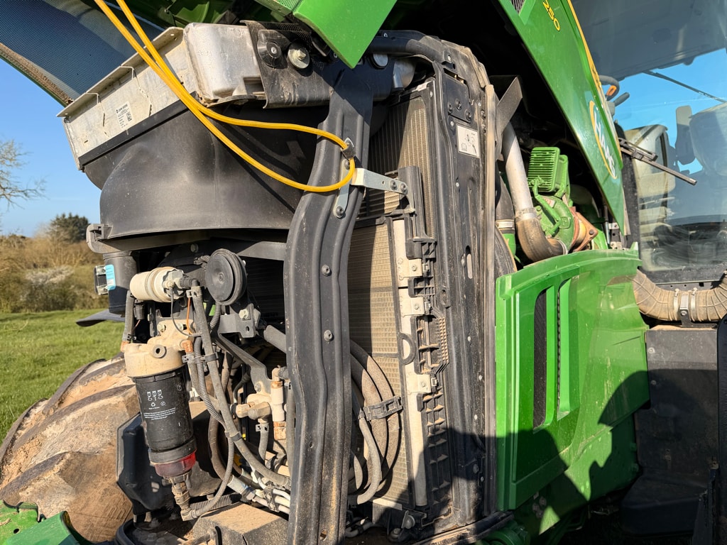 Tracteur JOHN DEERE 6R250 - photo slide 6