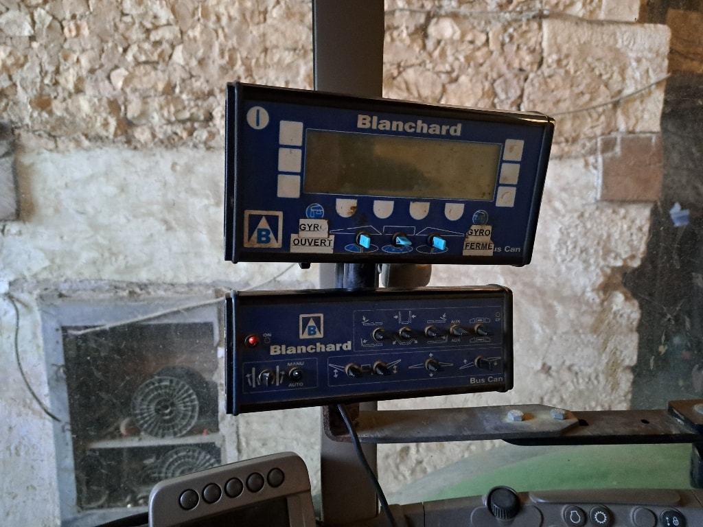 Pulverisateur BLANCHARD GRAND LARGE 5000 - photo slide 7