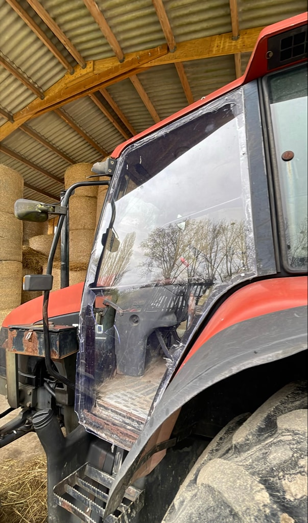 Tracteur NEW HOLLAND TS 100 - photo slide 8