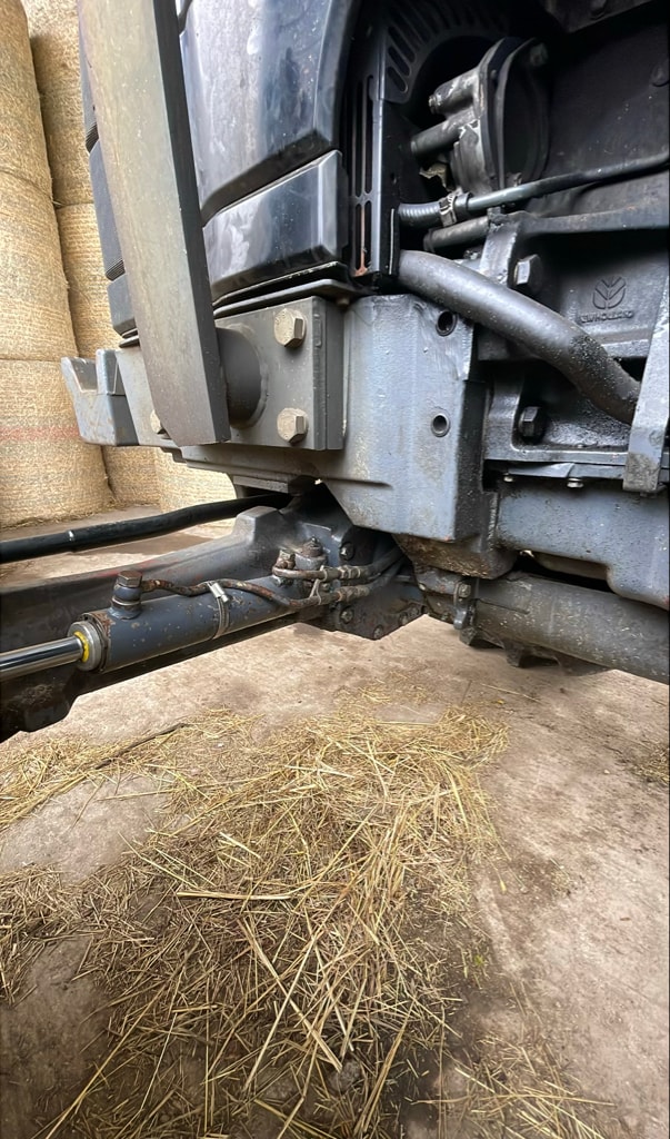 Tracteur NEW HOLLAND TS 100 - photo slide 9