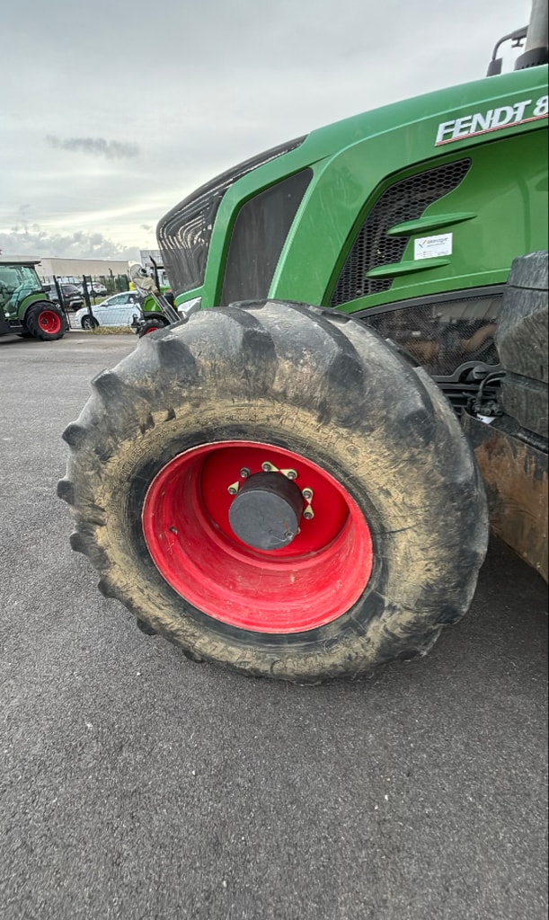 Tracteur FENDT 822 - photo slide 6