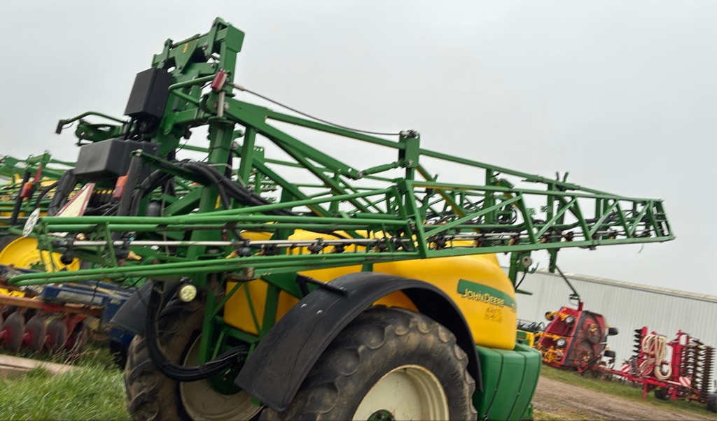 Pulverisateur JOHN DEERE 732 - photo slide 9